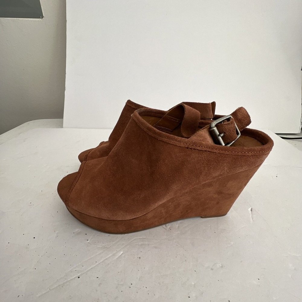 Lucky Brand Risza Women's Wedge Sandals Size 7.5 Leather rust color suede